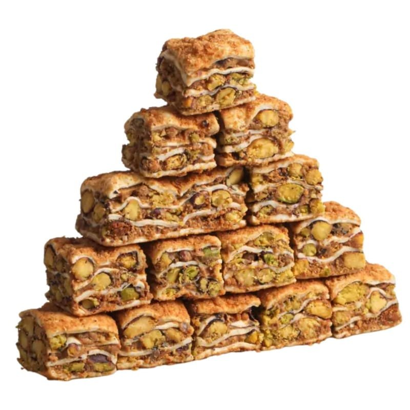 Pyramide aus Pistazien-Baklava-Stücken